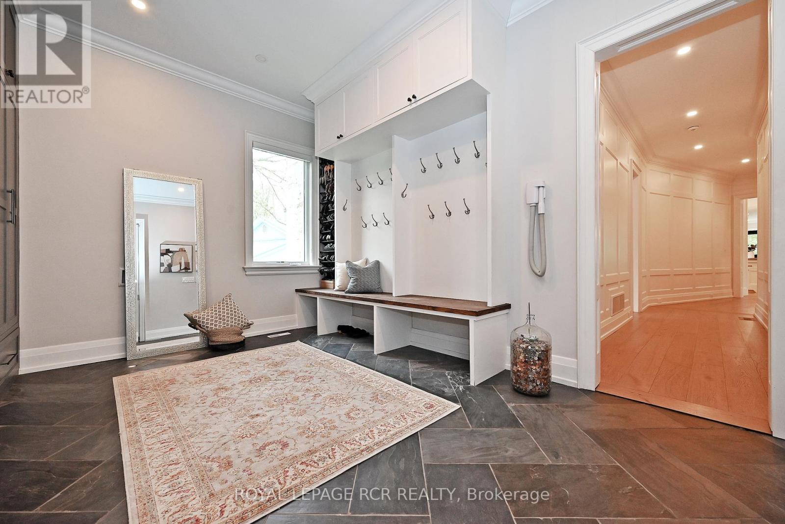 197 Sherwood Place, Newmarket, Ontario  L3Y 8E5 - Photo 25 - N12176926
