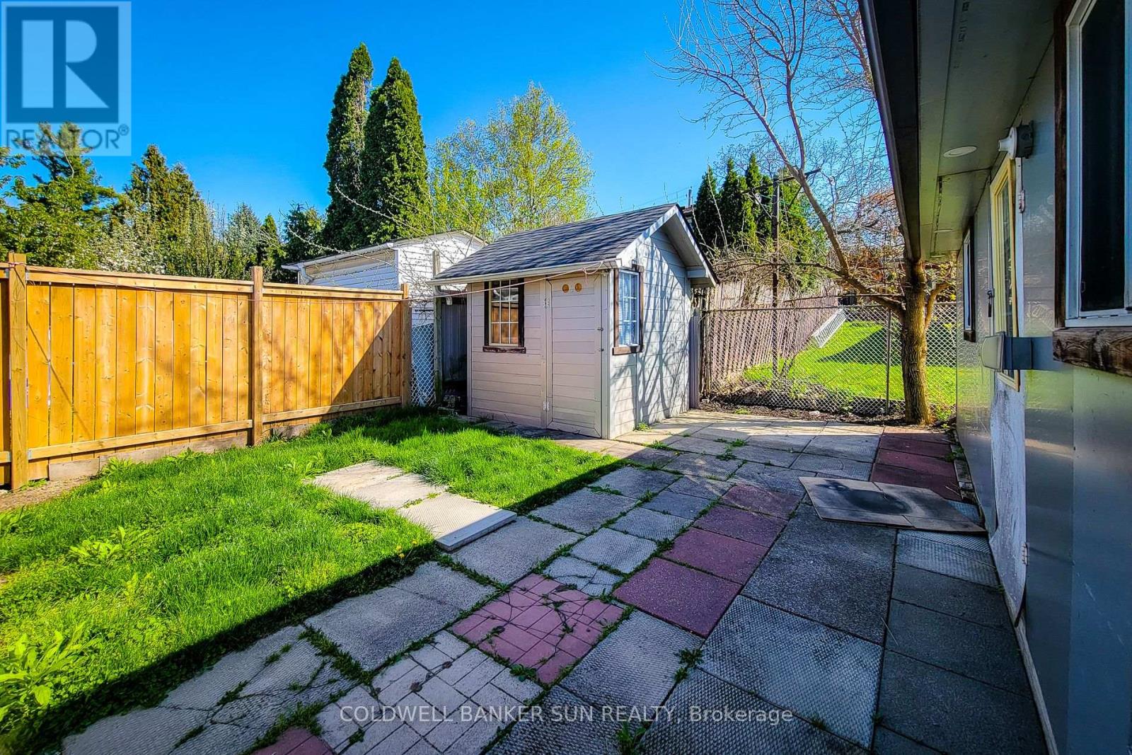 566 Greenhill Avenue, Hamilton, Ontario  L8K 5E8 - Photo 32 - X12175427