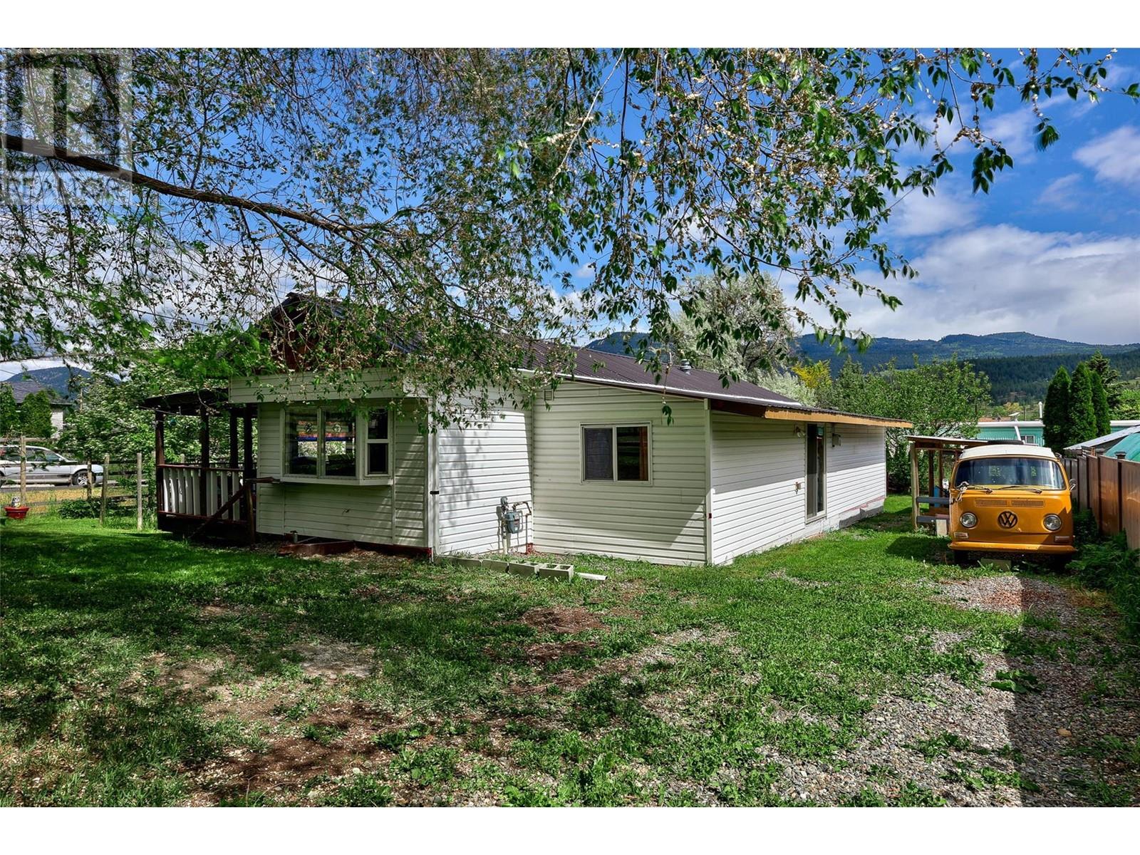 1269 DECAMILLIS Road, Kamloops, BC V0E2P0
