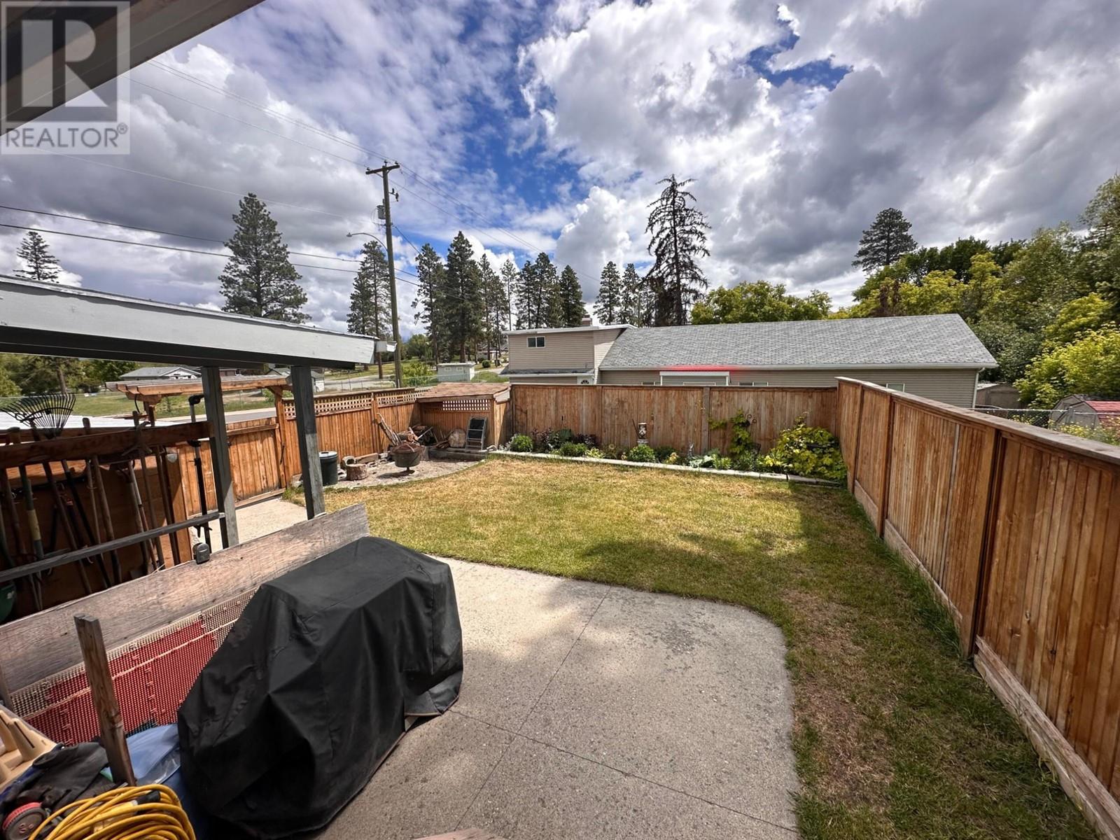 202 14th Avenue S, Cranbrook, British Columbia  V1C 2X2 - Photo 46 - 10349616