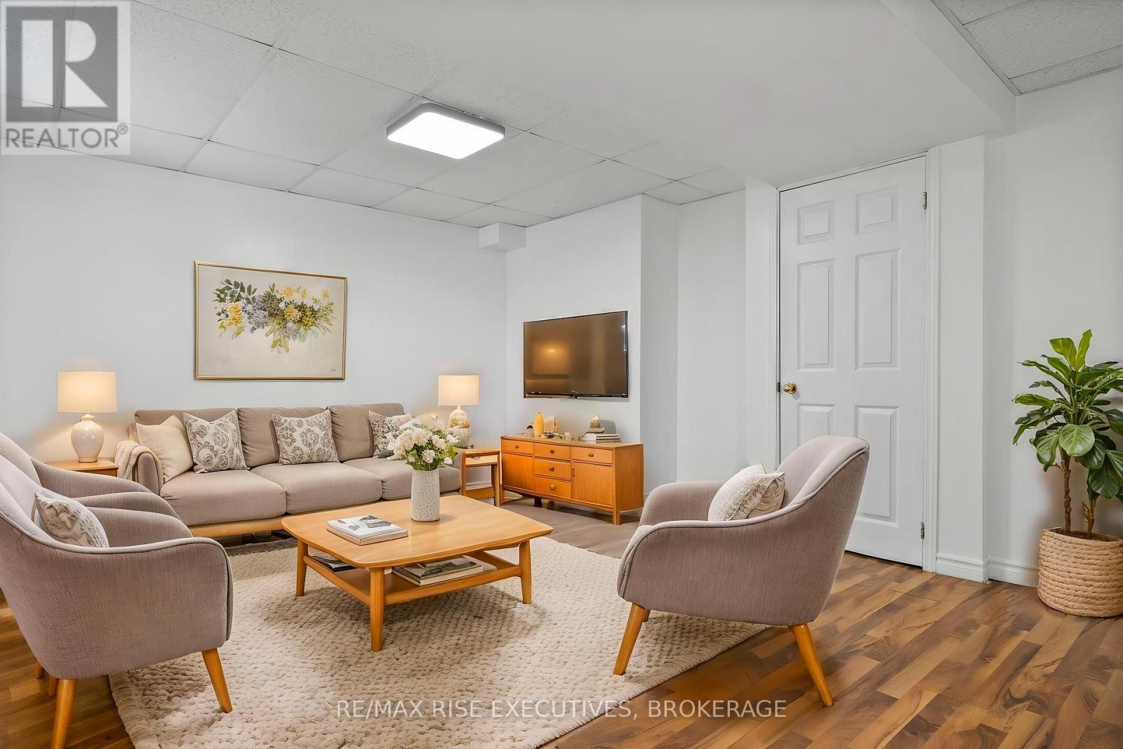484 Grandtrunk Avenue, Kingston, Ontario  K7M 8W8 - Photo 16 - X12176961
