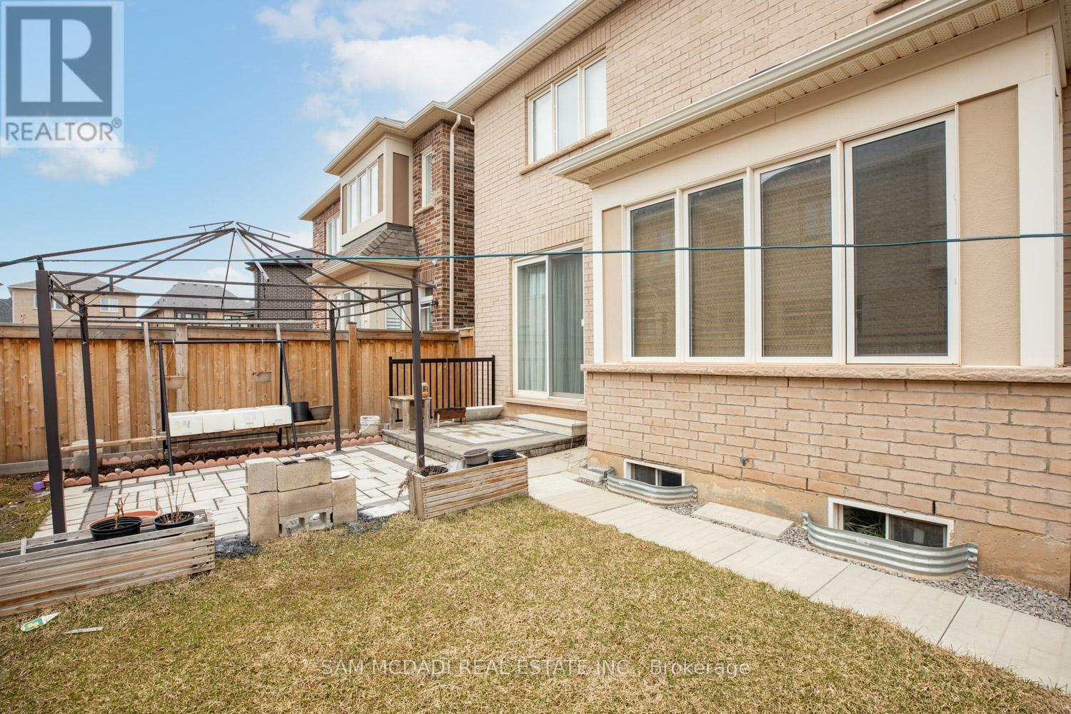 119 Beaveridge Avenue, Oakville, Ontario  L6H 0M6 - Photo 32 - W12176811