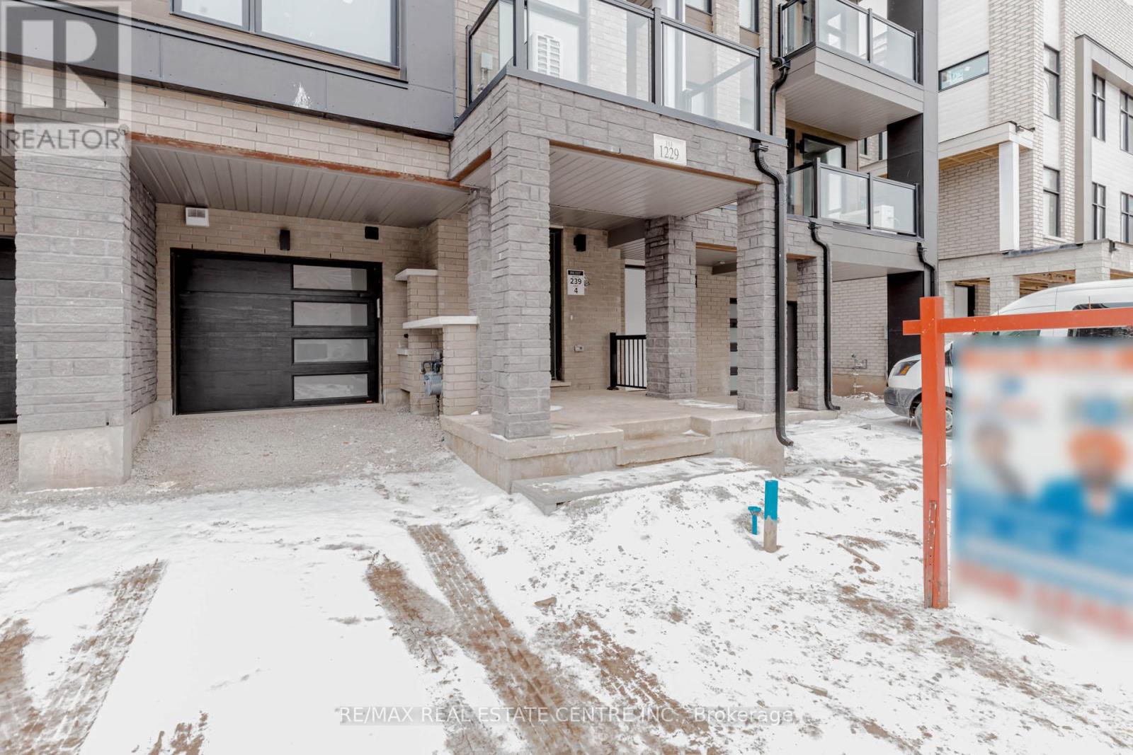 1229 Anthonia Trail, Oakville, Ontario  L6H 7Y8 - Photo 6 - W12176849