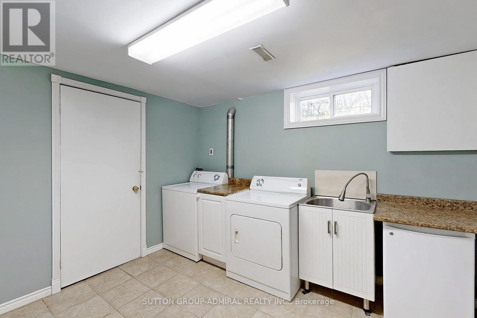 12 Flavian Crescent, Brampton (Southgate), Ontario  L6T 3P3 - Photo 28 - W12176858