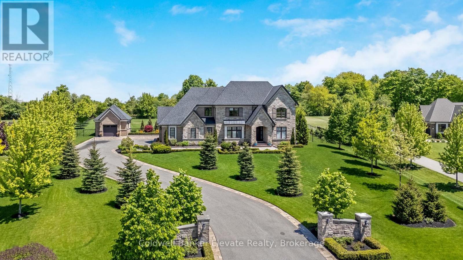 50 AUTUMN CIRCLE, Halton Hills, Ontario
