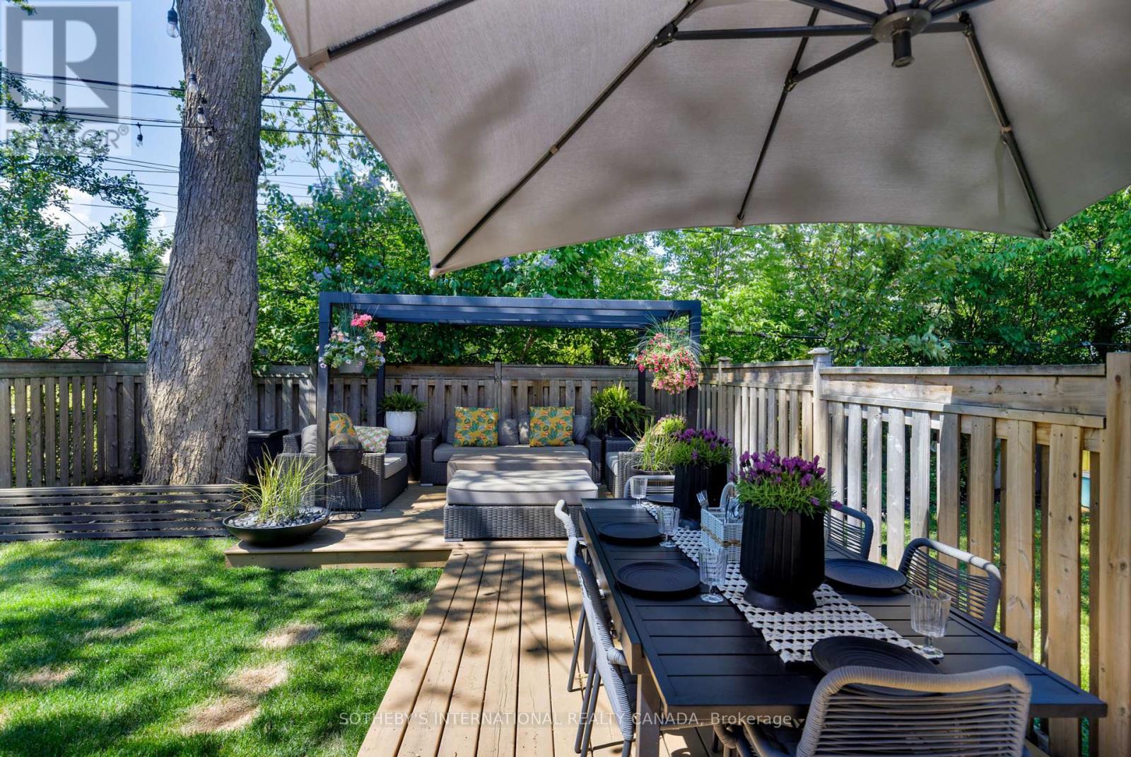 50b Laburnham Avenue, Toronto (Long Branch), Ontario  M8W 1S7 - Photo 14 - W12176931