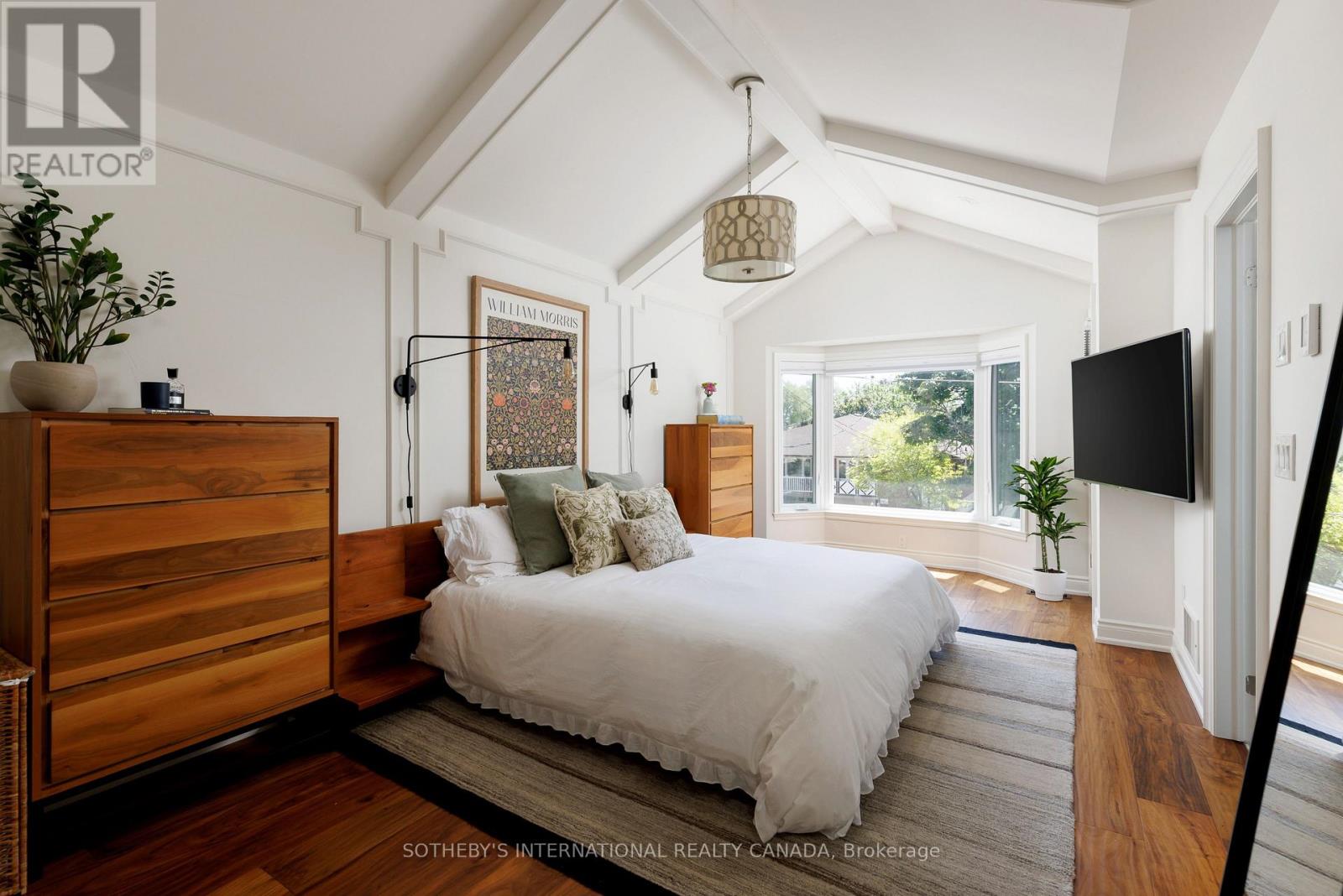 50b Laburnham Avenue, Toronto (Long Branch), Ontario  M8W 1S7 - Photo 24 - W12176931
