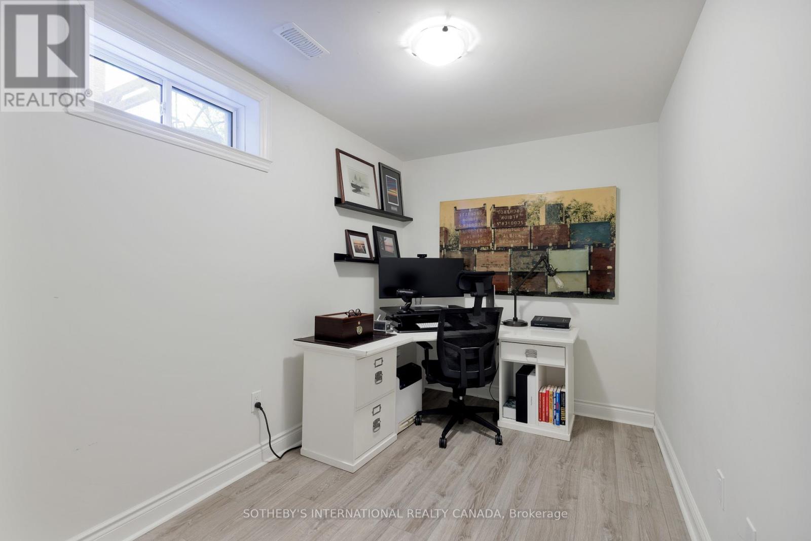 50b Laburnham Avenue, Toronto (Long Branch), Ontario  M8W 1S7 - Photo 44 - W12176931