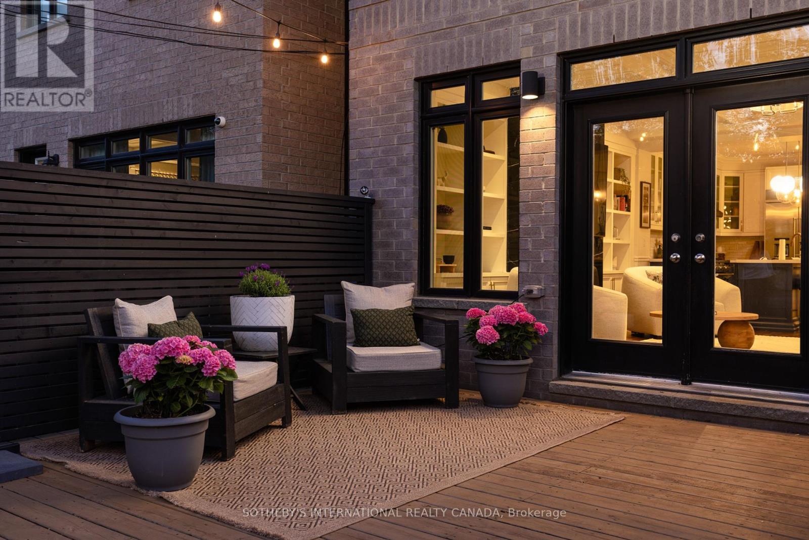 50b Laburnham Avenue, Toronto (Long Branch), Ontario  M8W 1S7 - Photo 47 - W12176931