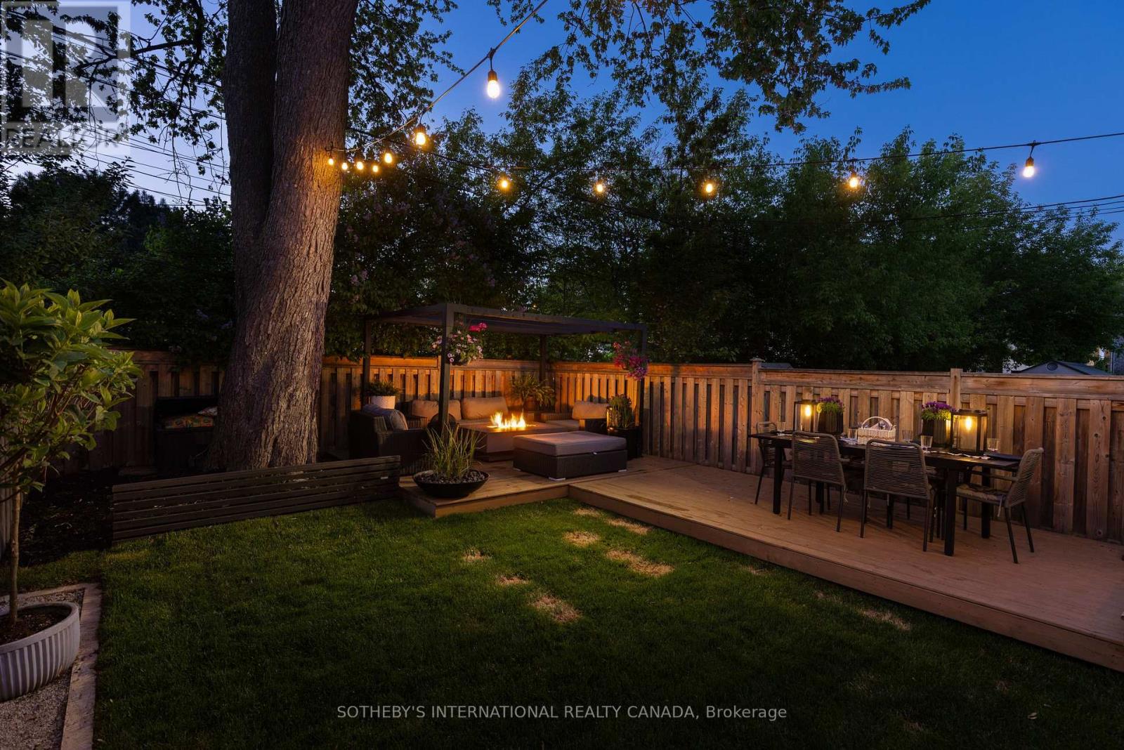 50b Laburnham Avenue, Toronto, Ontario  M8W 1S7 - Photo 48 - W12176931