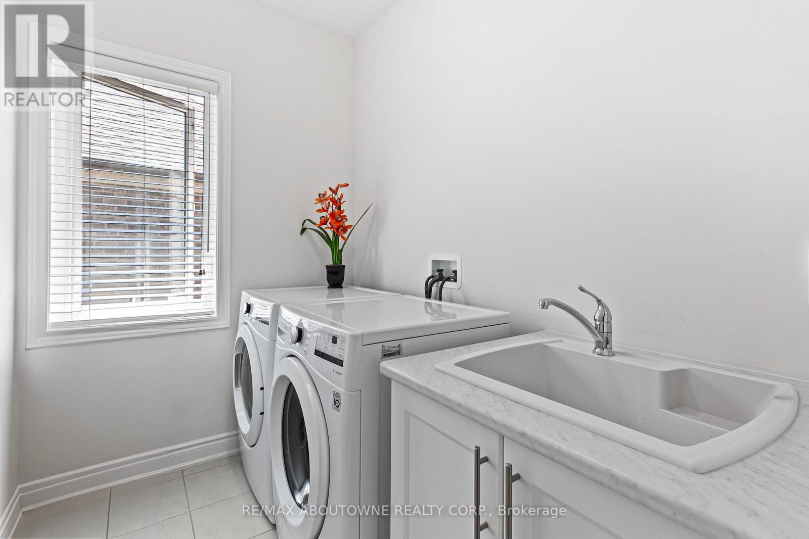 3470 Clayton Trail, Oakville, Ontario  L6H 0Y9 - Photo 20 - W12176947