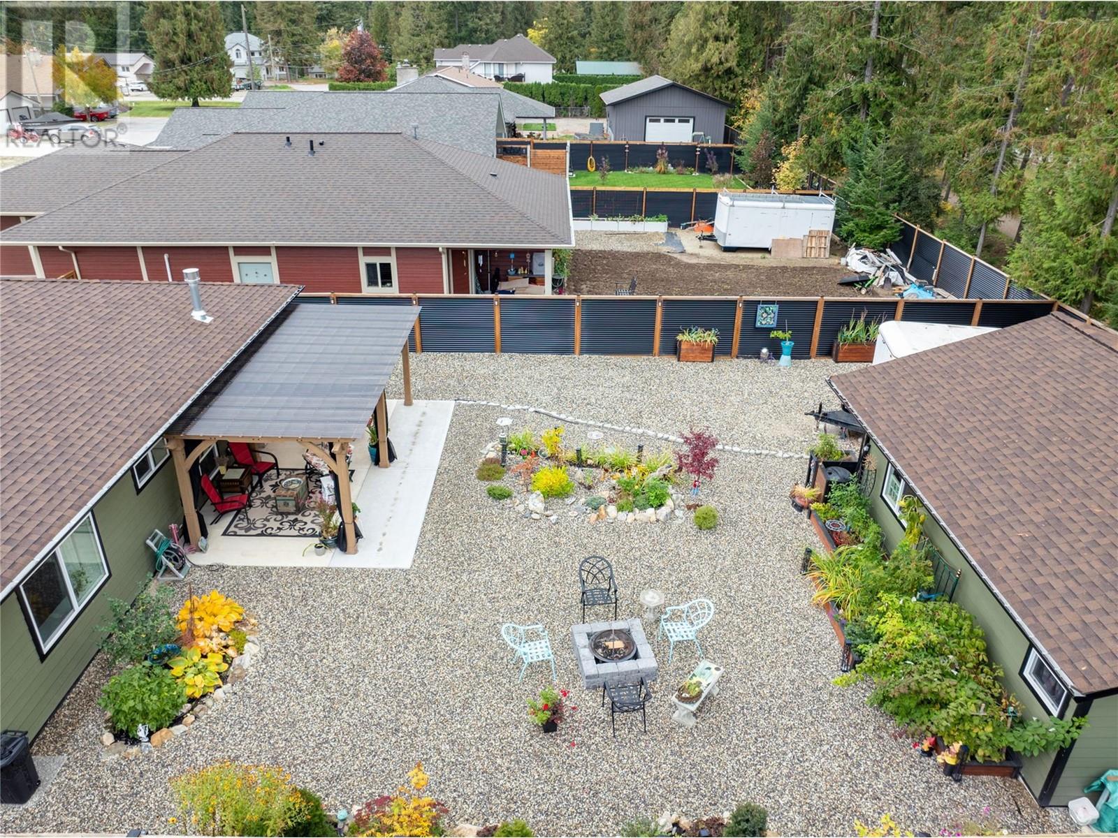 1009 Hemlock Crescent N, Sicamous, BC V0E2V1