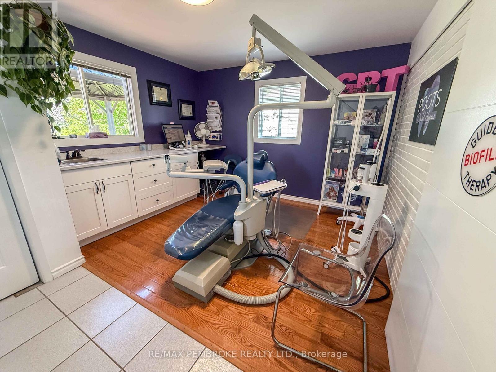 117 Bell Street, Pembroke, Ontario  K8A 2J7 - Photo 34 - X12176988