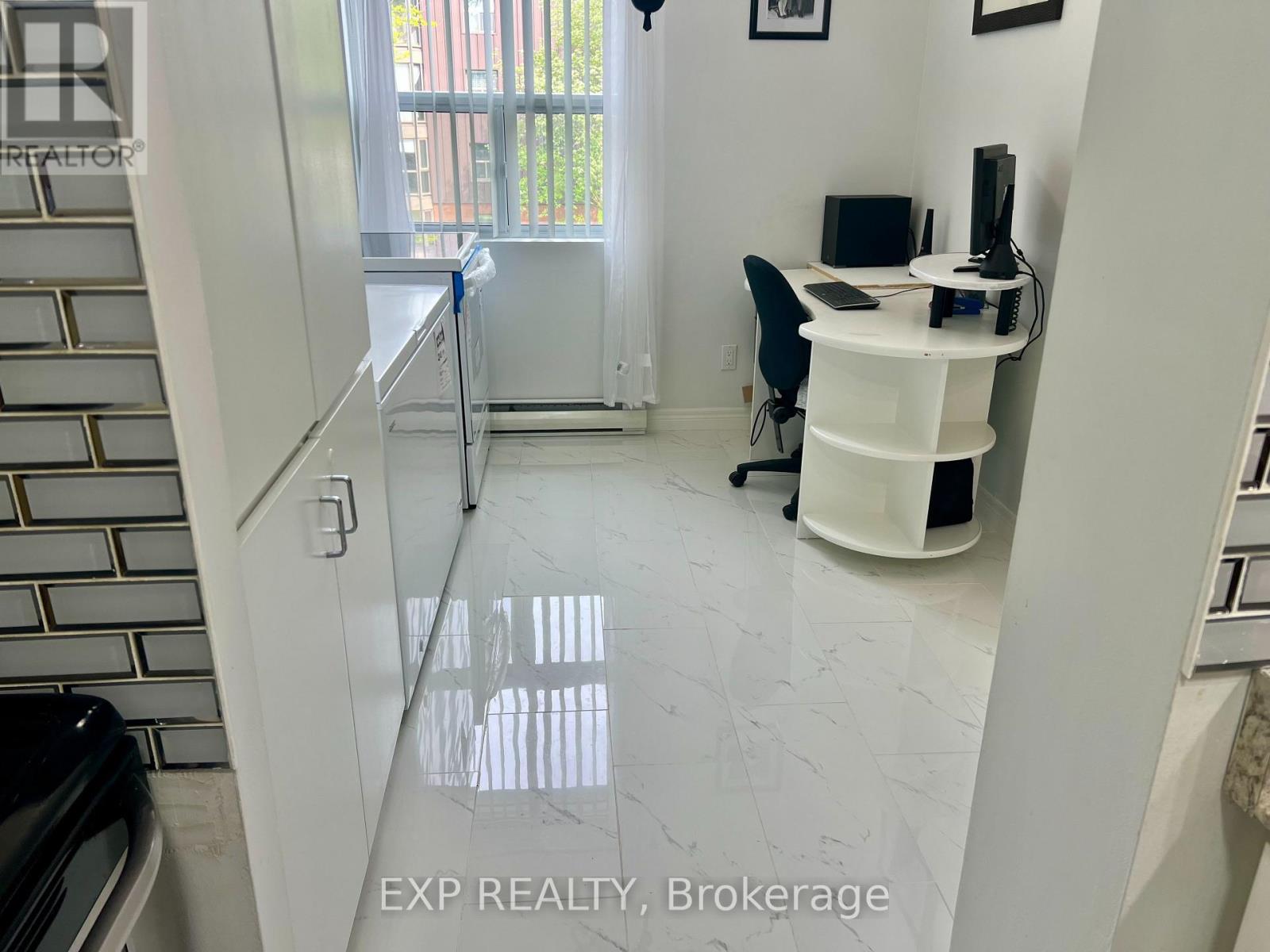 308 - 75 Silvercreek Parkway, Guelph, Ontario  N1H 7R9 - Photo 17 - X12176850