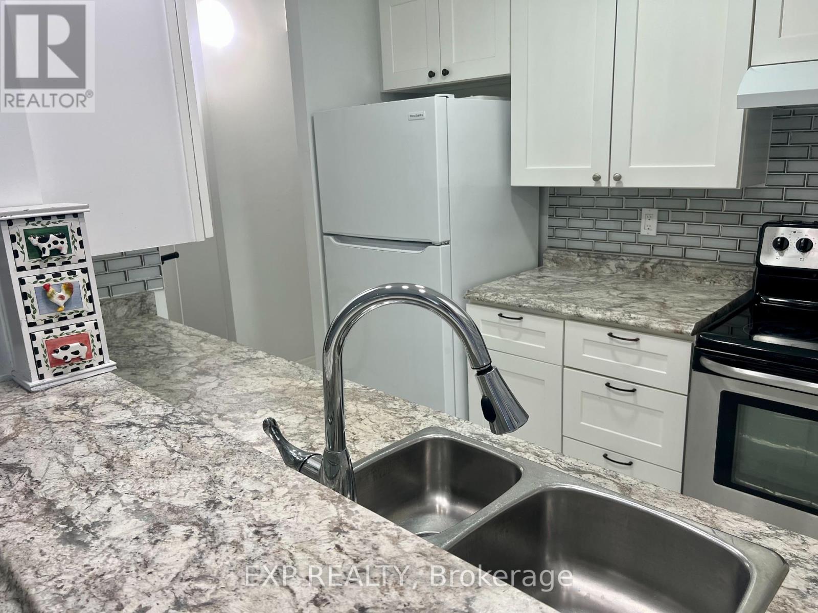 308 - 75 Silvercreek Parkway, Guelph, Ontario  N1H 7R9 - Photo 19 - X12176850