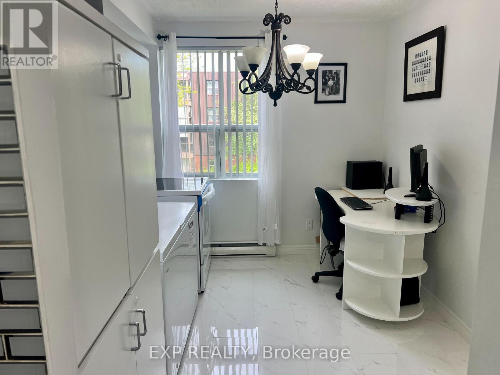 308 - 75 Silvercreek Parkway, Guelph, Ontario  N1H 7R9 - Photo 23 - X12176850