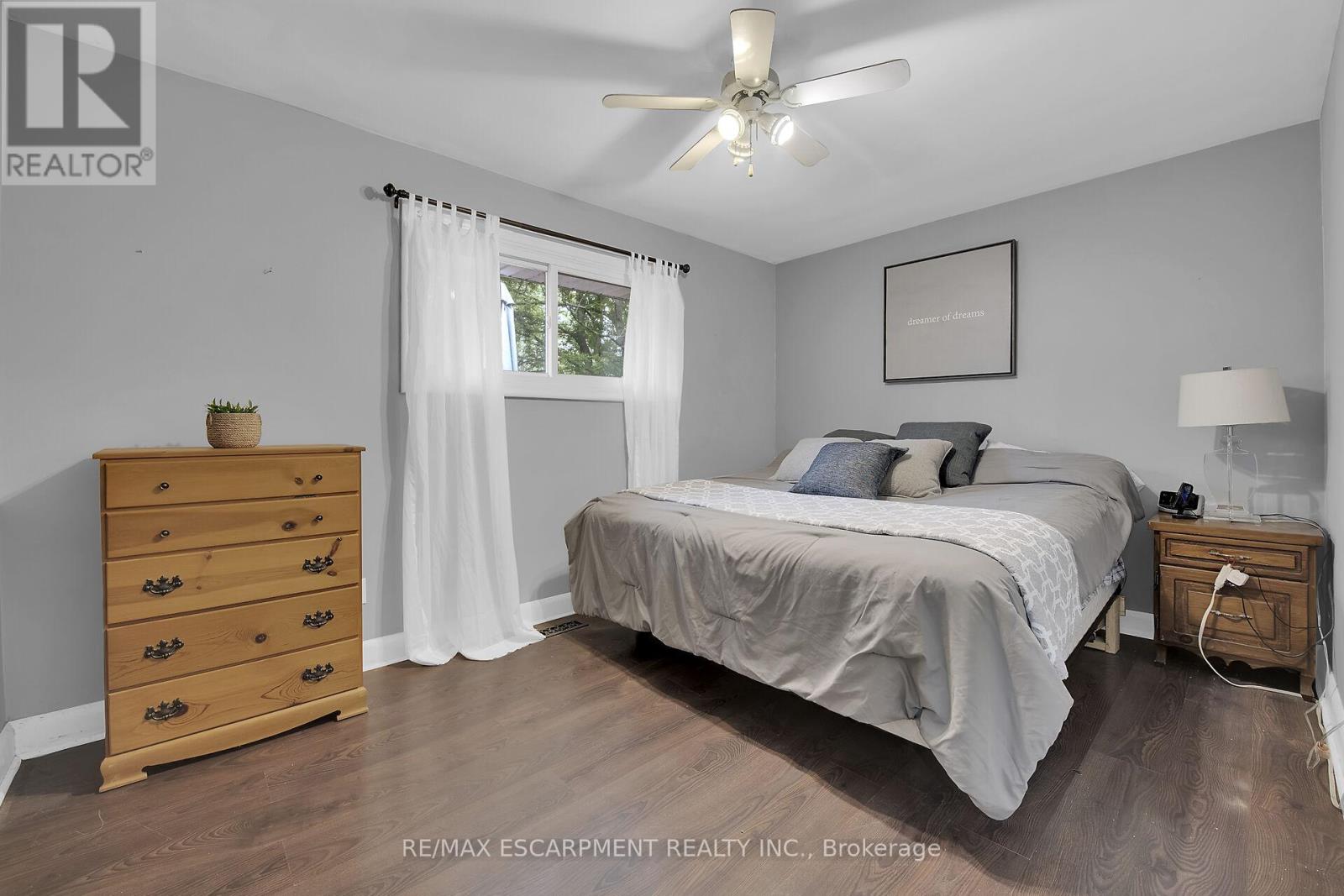 88 Aldercrest Avenue, Hamilton (Allison), Ontario  L9B 1L4 - Photo 19 - X12176874