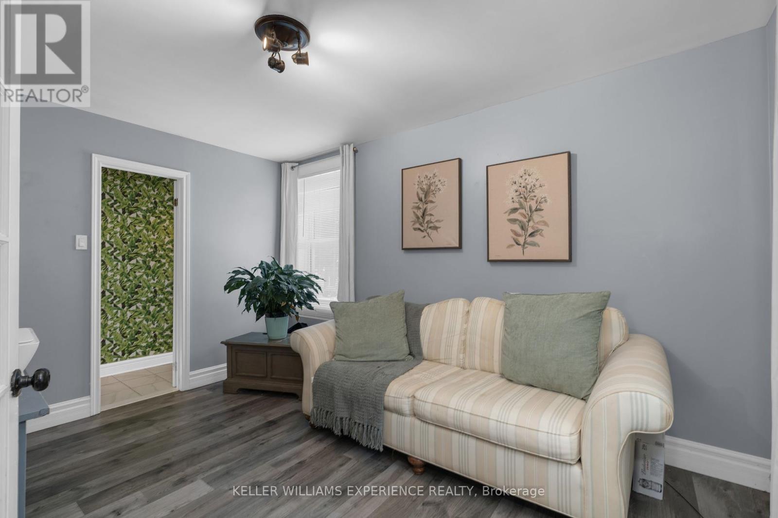 57 Woodward Street, Bracebridge (Macaulay), Ontario  P1L 1J8 - Photo 4 - X12176919