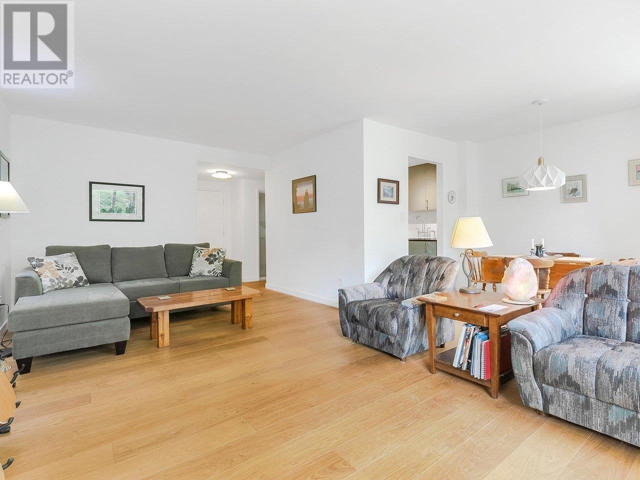 107 1949 Beach Avenue, Vancouver, British Columbia  V6G 1Z2 - Photo 10 - R3007785