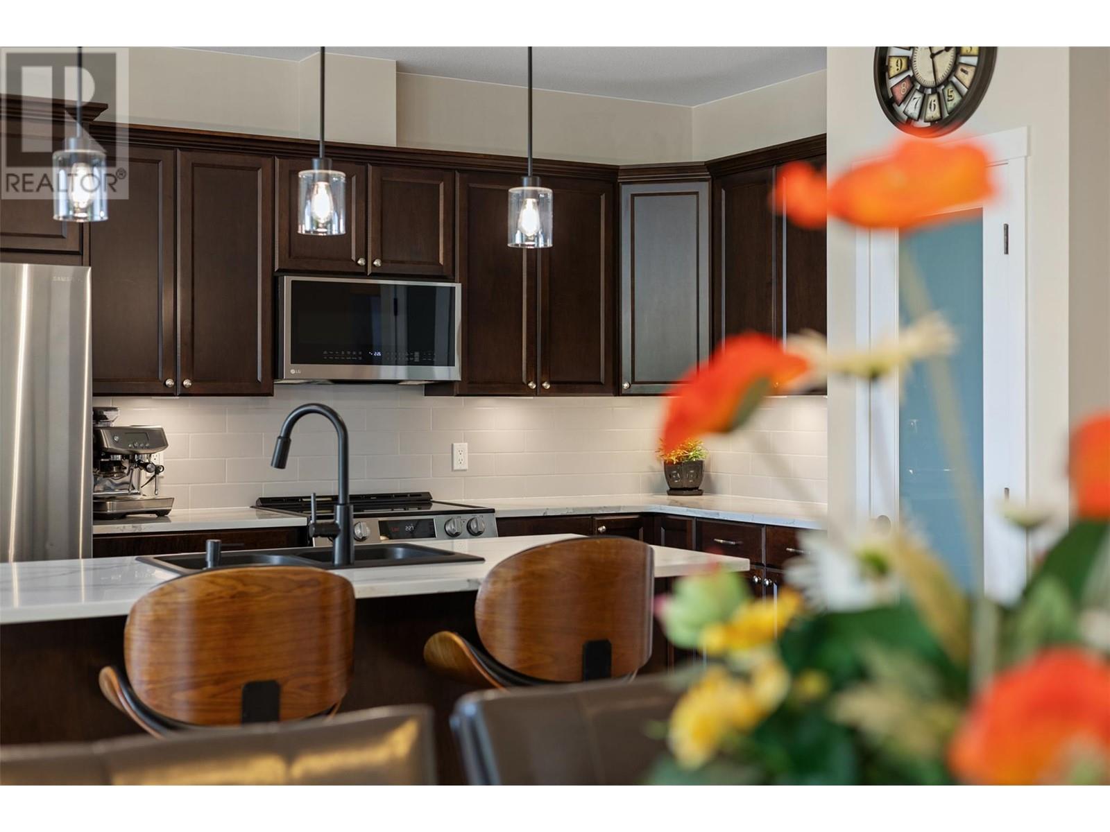 1548 Golf Ridge Drive, Kamloops, British Columbia  V2H 0A5 - Photo 5 - 10349175
