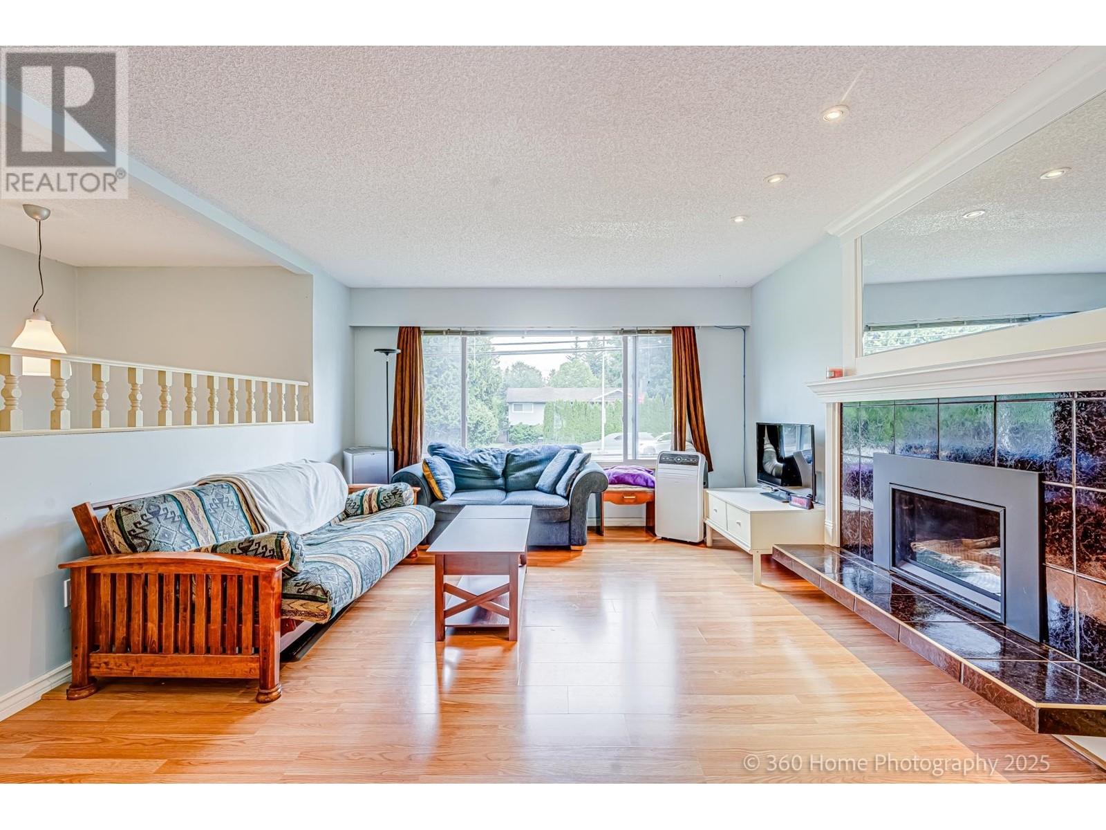 3958 Coast Meridian Road, Port Coquitlam, British Columbia  V3B 3P4 - Photo 10 - R3007842