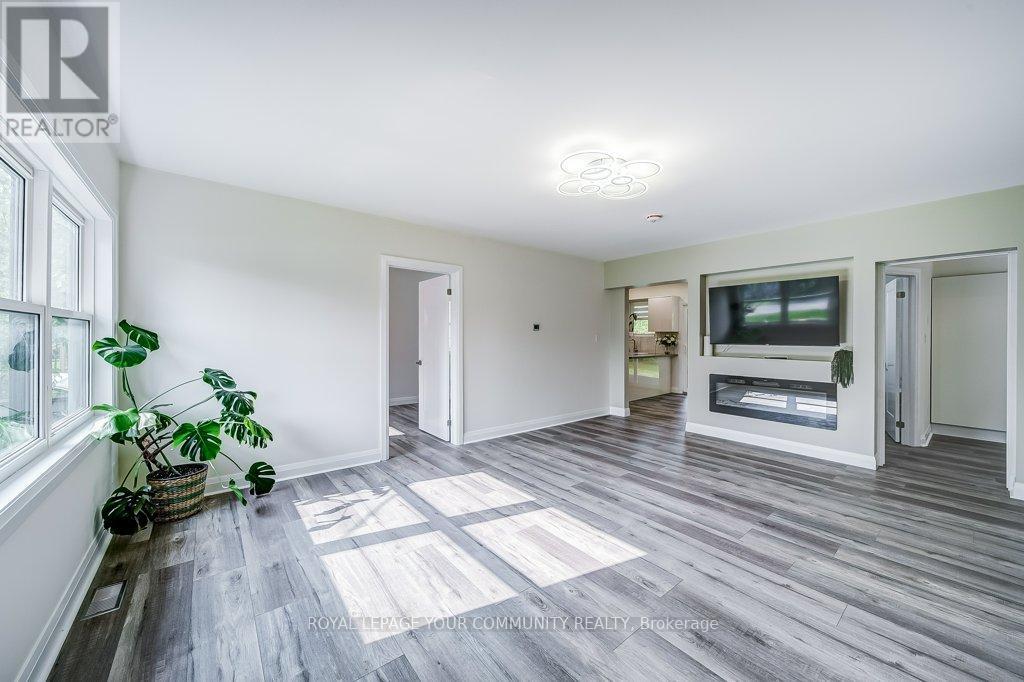 Property at 836 MONTSELL AVENUE image 4