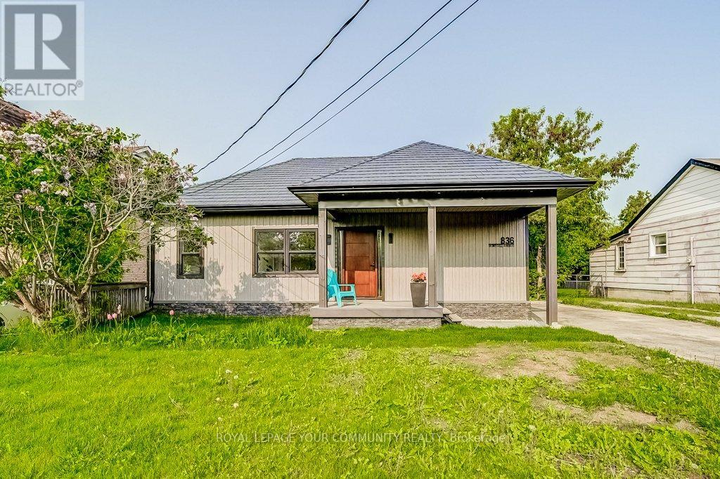 Property at 836 MONTSELL AVENUE image 1