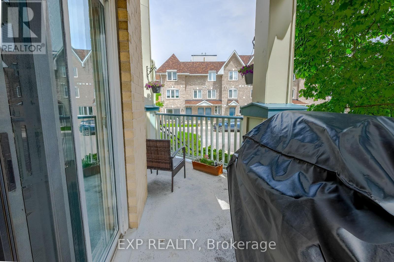 712 - 75 Weldrick Road E, Richmond Hill, Ontario  L4C 0H9 - Photo 15 - N11996534