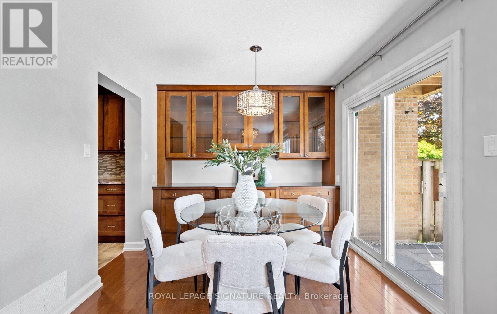 157 - 2120 Rathburn Road E, Mississauga, Ontario  L4W 2S8 - Photo 12 - W12175518