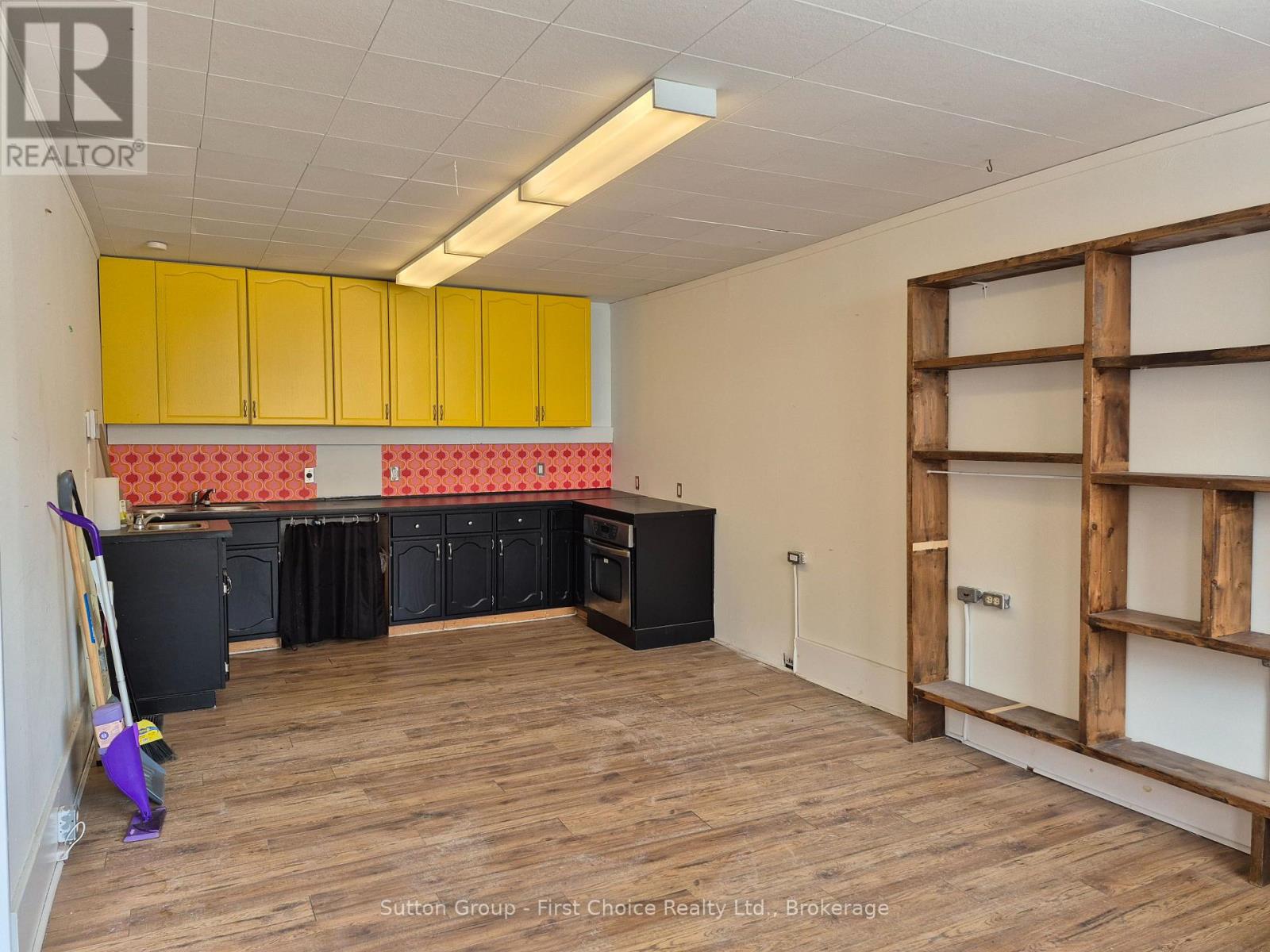 14 Isaac Street, Central Huron, Ontario  N0M 1L0 - Photo 7 - X12176985