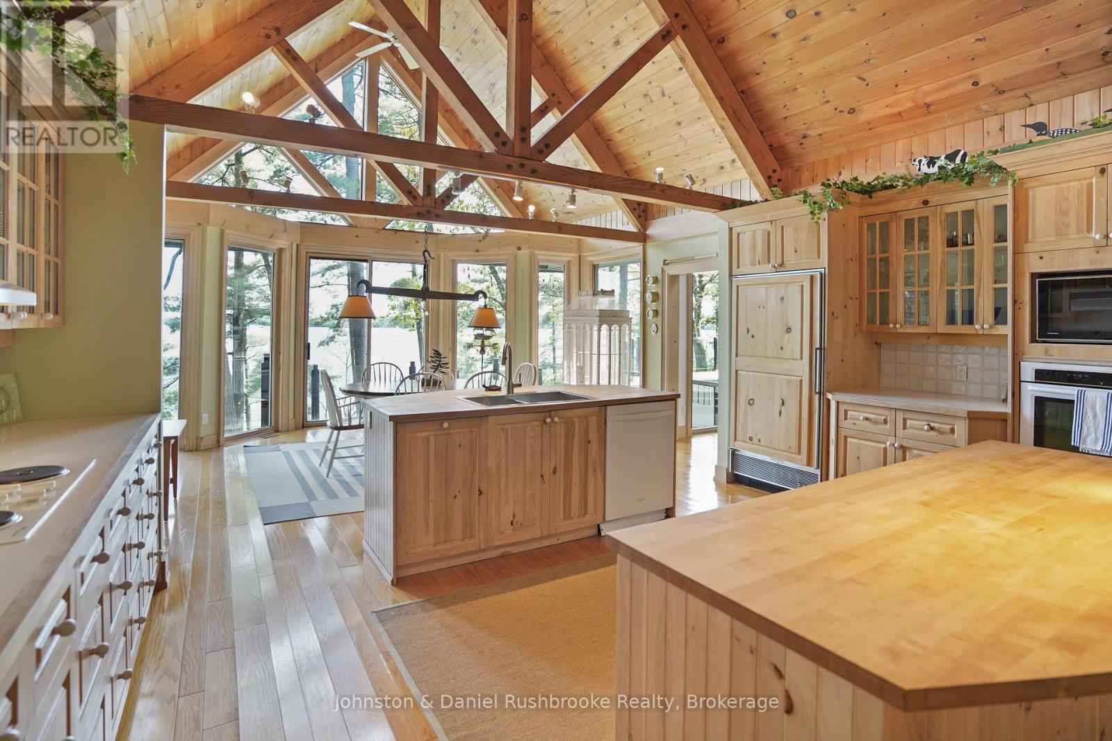 17 - 1247 Rosseau Lake 3 Road, Muskoka Lakes, Ontario  P0C 1J0 - Photo 11 - X12176992