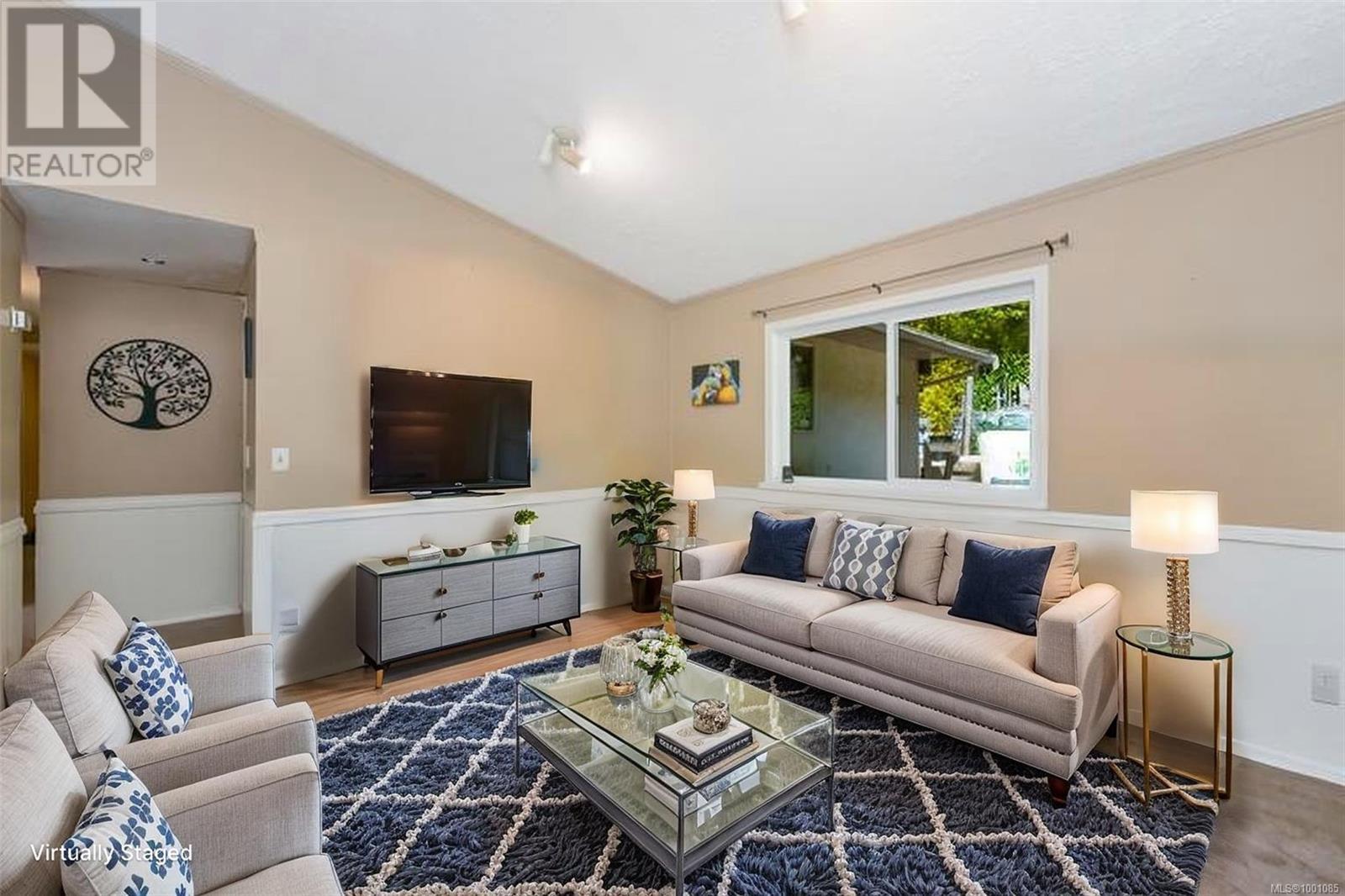 Property at 1121 Centremont Lane image 1
