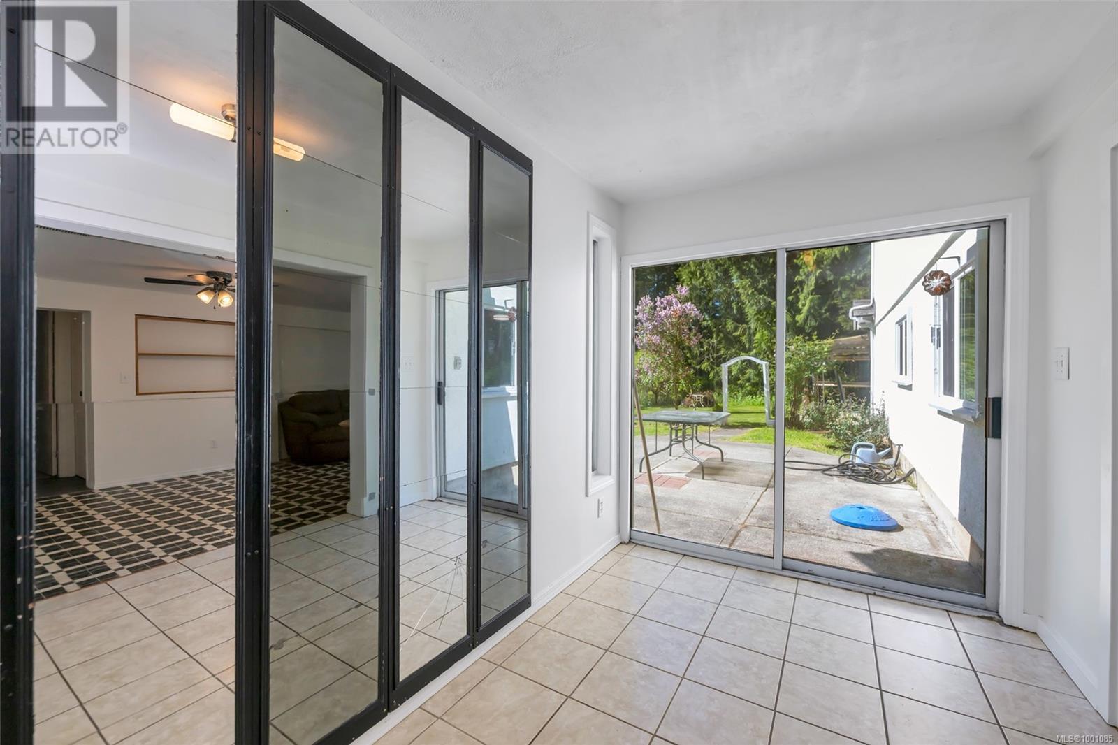 Property at 1121 Centremont Lane image 3