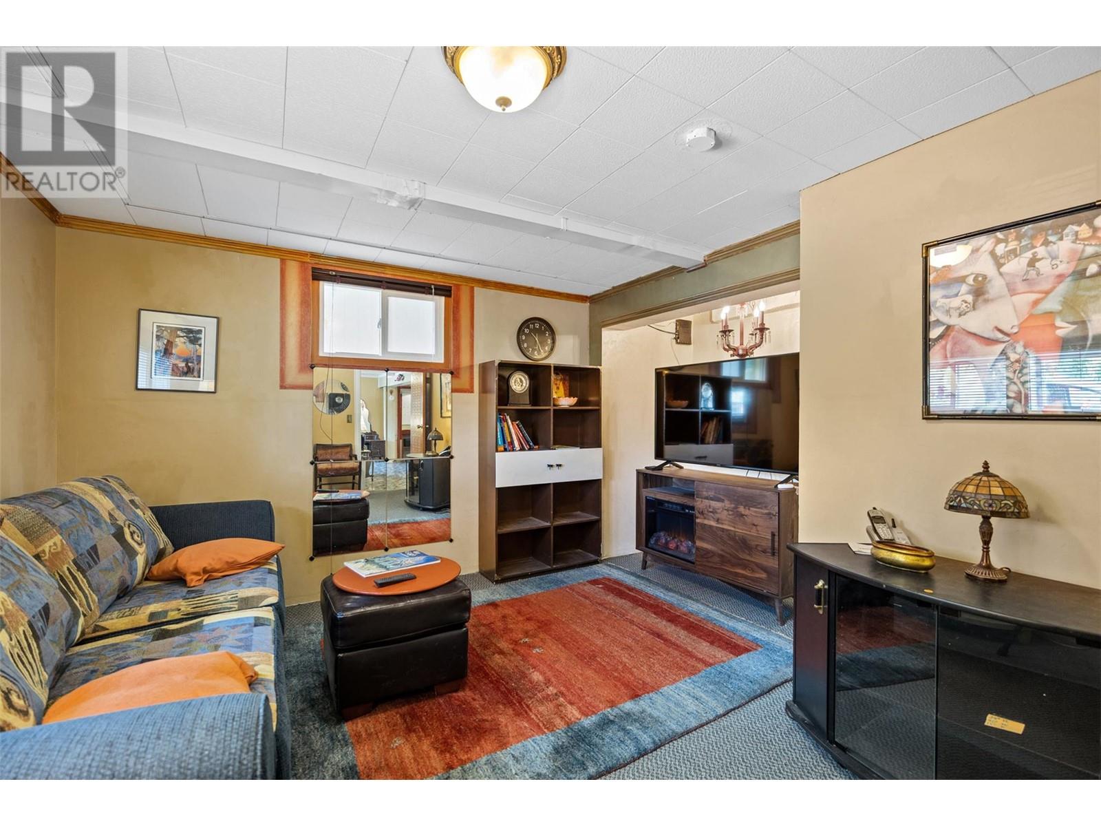 681 Douglas Street, Kamloops, British Columbia  V2C 3C4 - Photo 31 - 10348233