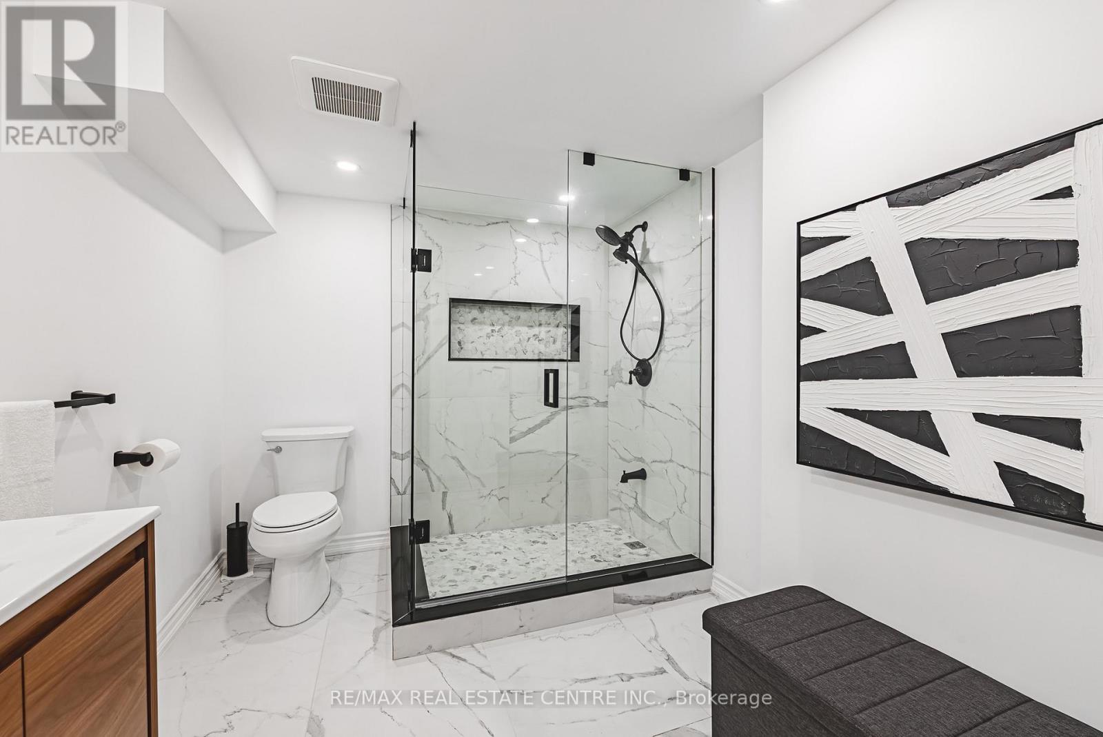 3360 Laburnum Crescent, Mississauga, Ontario  L5N 7M1 - Photo 40 - W12157611