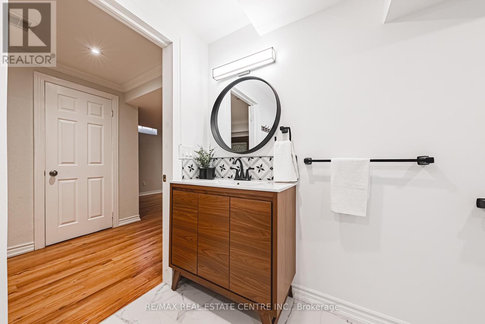 3360 Laburnum Crescent, Mississauga, Ontario  L5N 7M1 - Photo 39 - W12157611