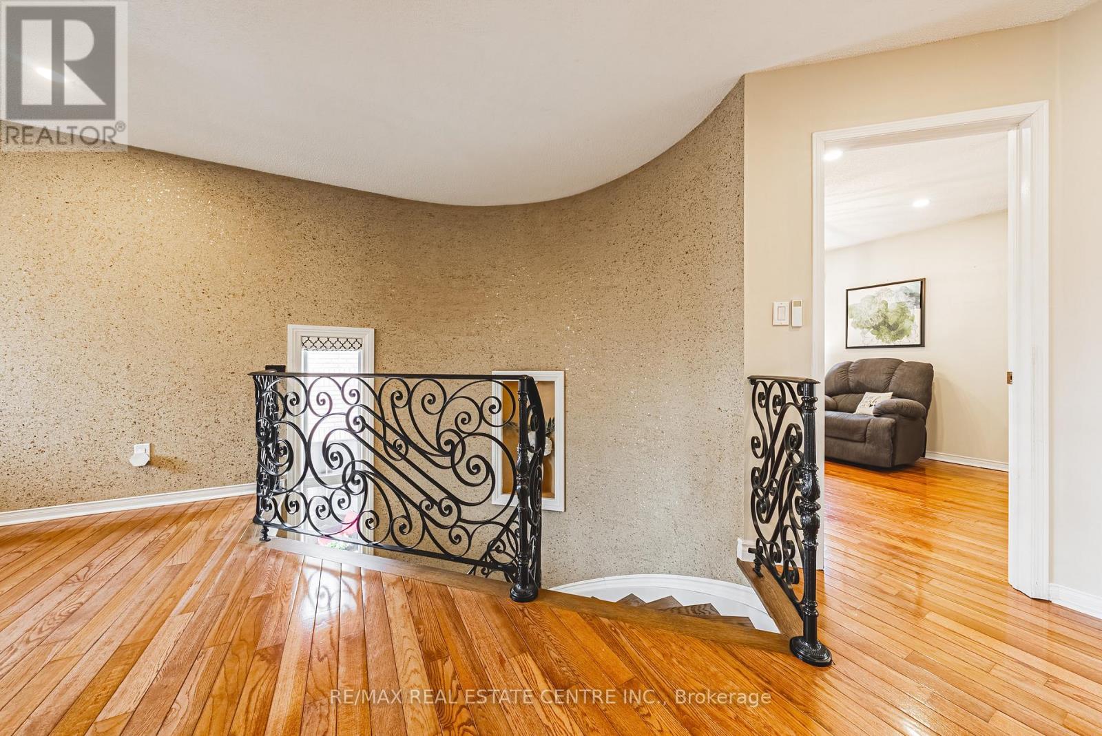 3360 Laburnum Crescent, Mississauga, Ontario  L5N 7M1 - Photo 22 - W12157611