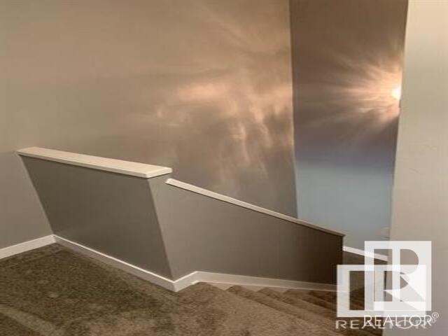 Property at 40 GARDEN CR image 1