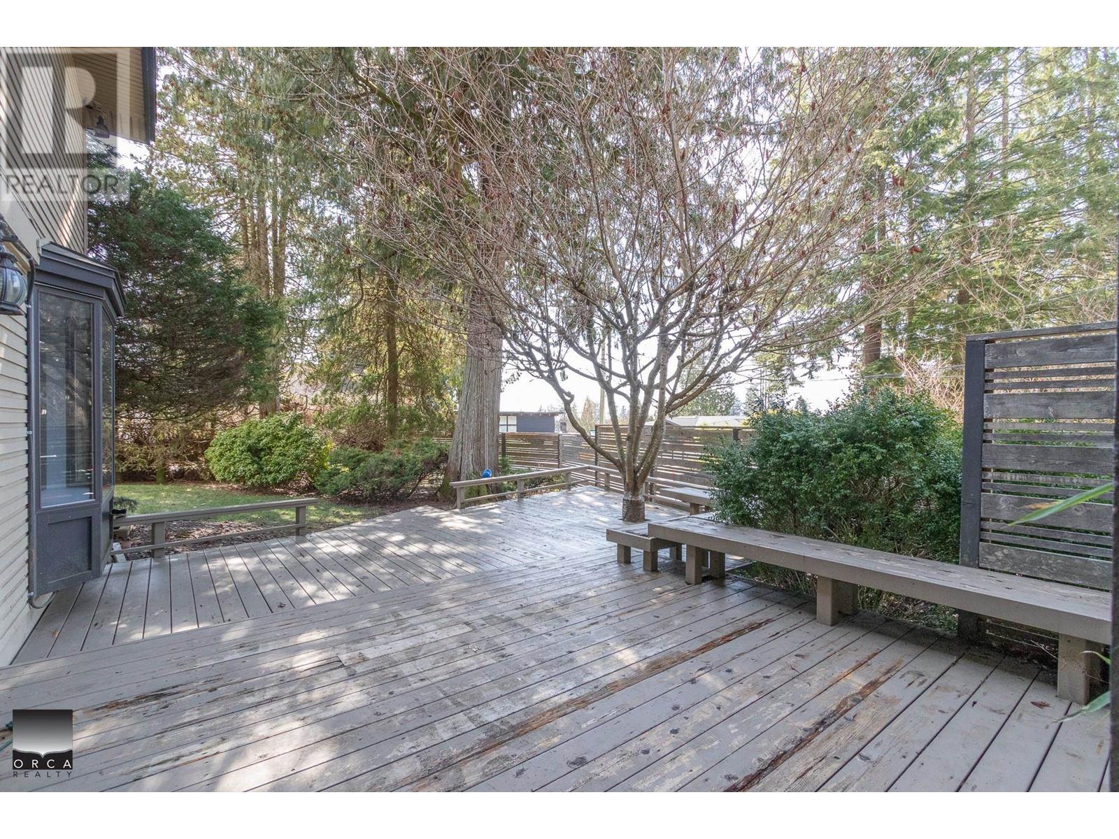 4524 Marineview Crescent, North Vancouver, British Columbia  V7R 3P2 - Photo 6 - R3007474