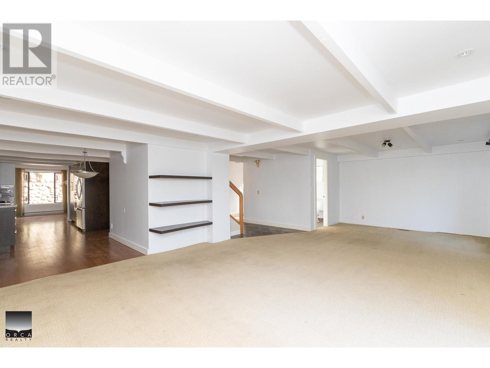 4524 Marineview Crescent, North Vancouver, British Columbia  V7R 3P2 - Photo 11 - R3007474