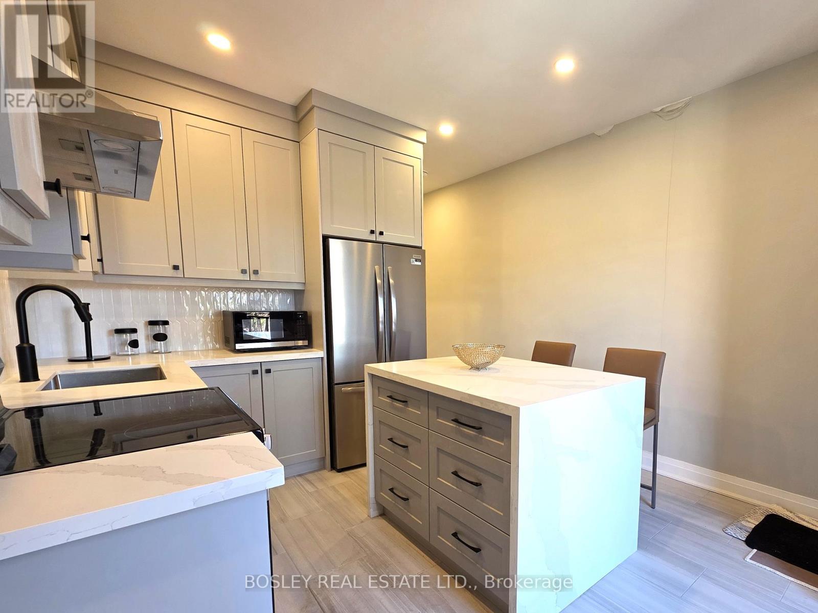 1132 Queen Street W, Toronto, Ontario  M6J 1J3 - Photo 5 - C12177016