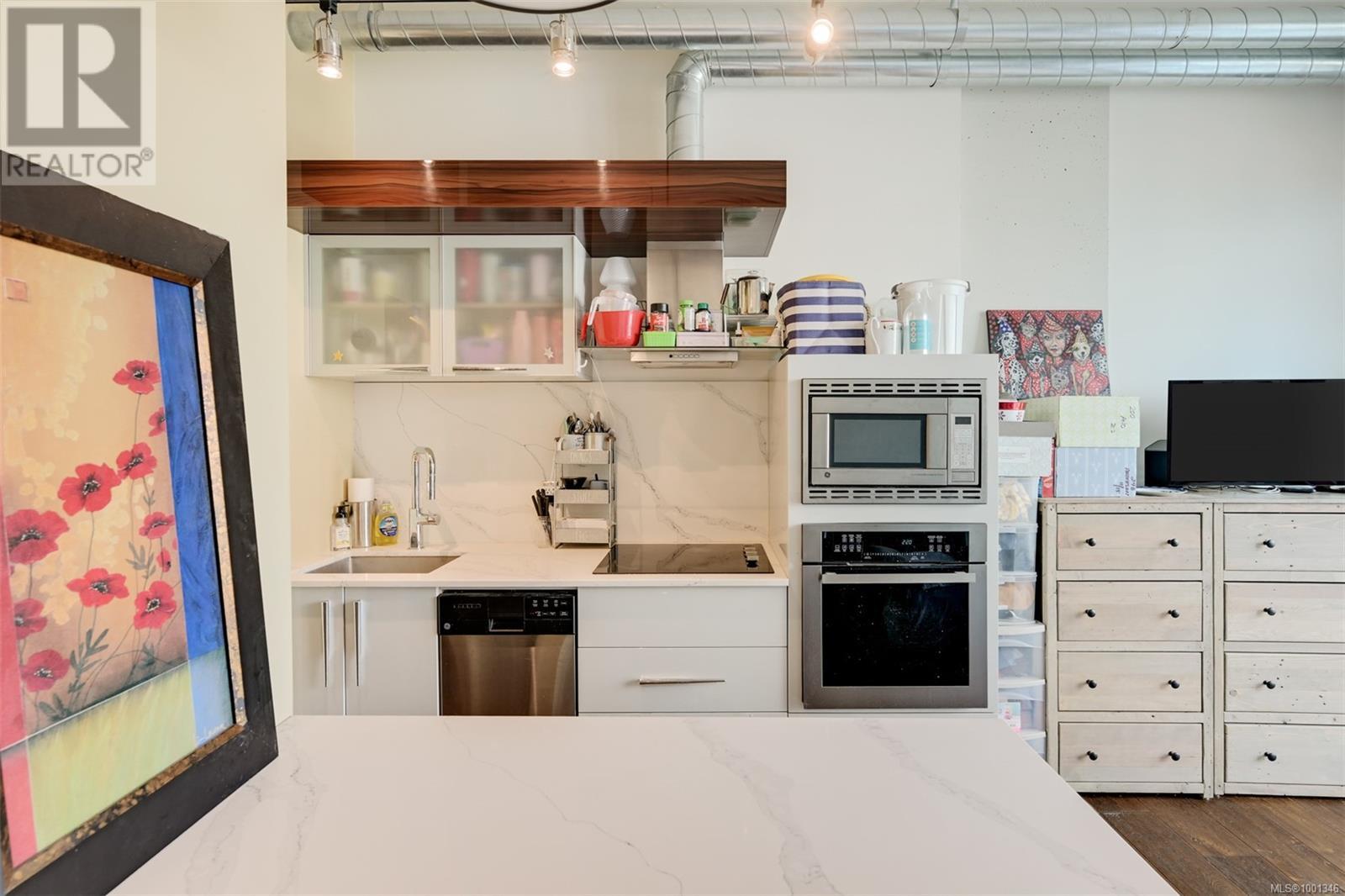 523 1029 View St, Victoria, British Columbia  V8V 0C9 - Photo 11 - 1001346