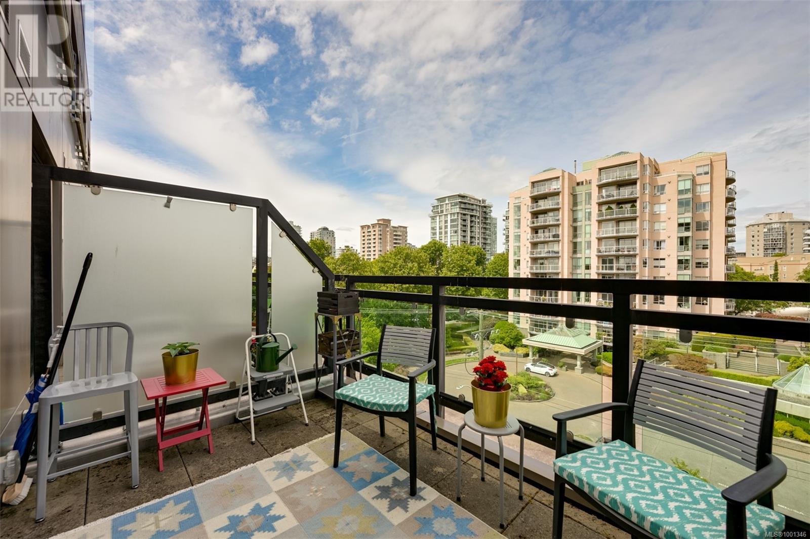 Property at 523 1029 View St image 3
