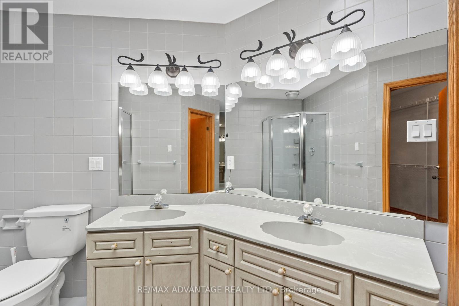 1554 Hastings Drive, London North, Ontario  N5X 3C6 - Photo 23 - X12177066