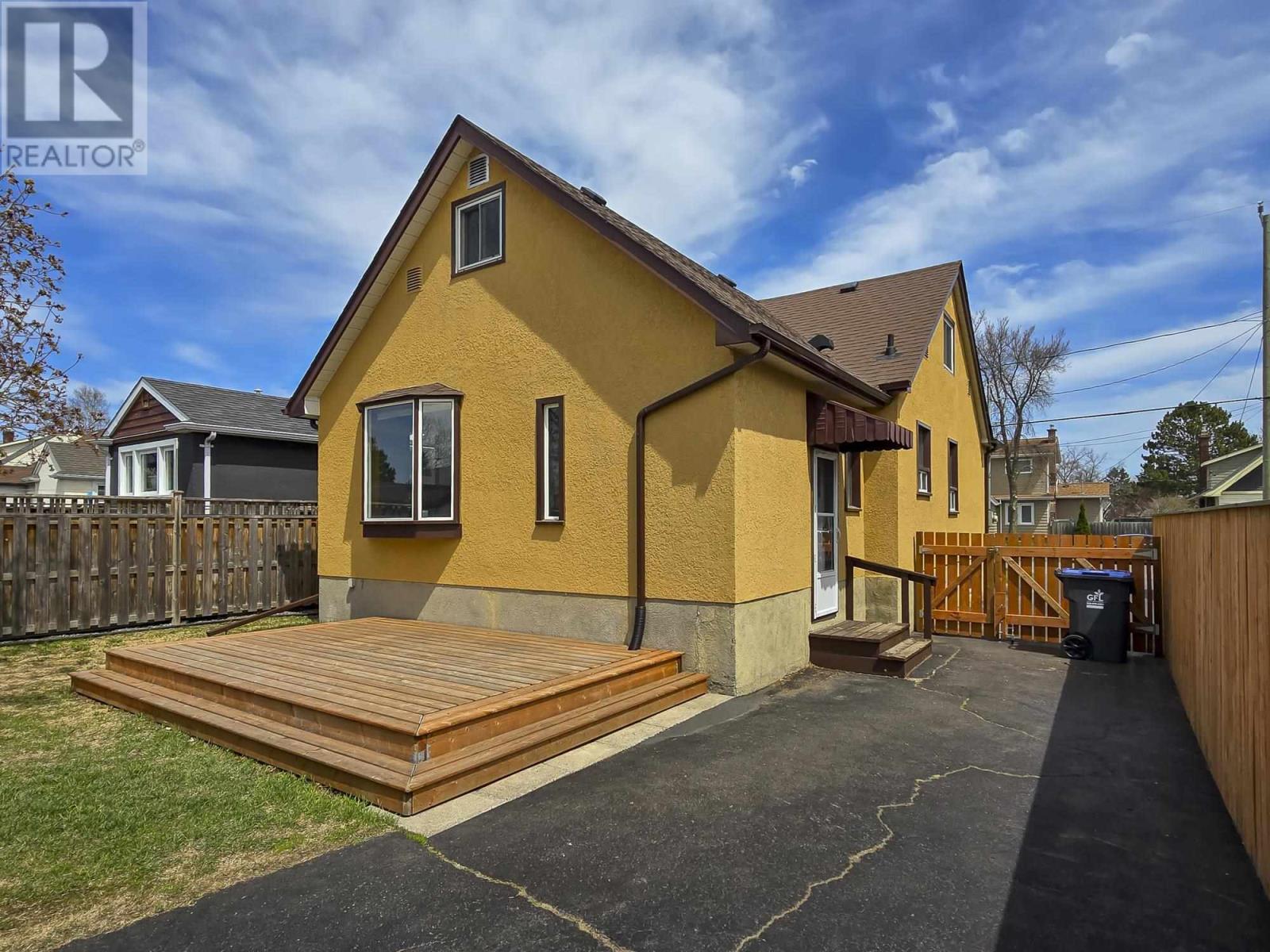 96 Elm St, Thunder Bay, Ontario  P7A 3M9 - Photo 28 - TB251298
