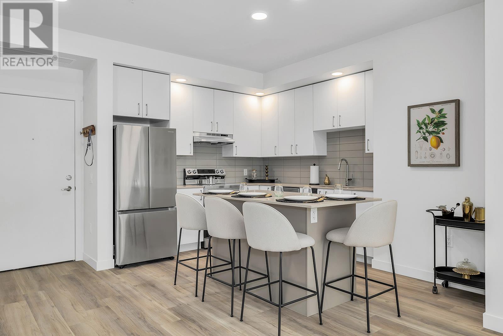 Property at 1057 Frost Road Unit# 406 image 4