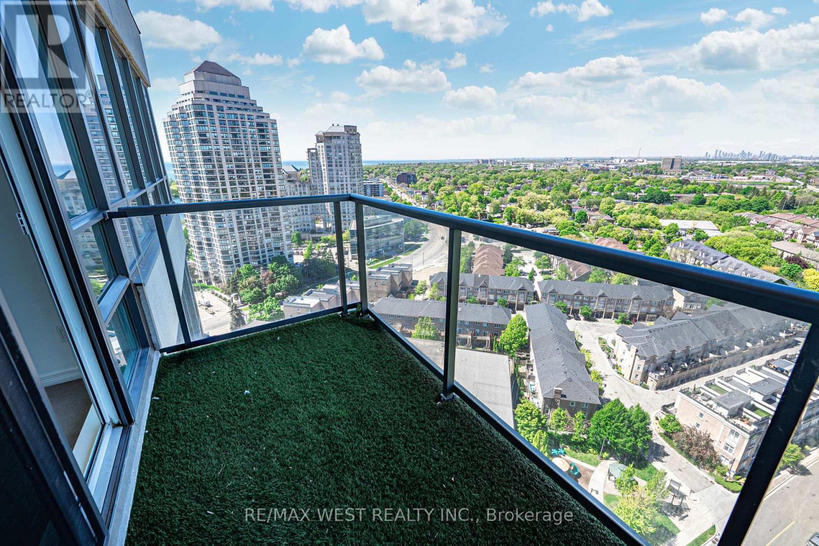 2102 - 15 Legion Road, Toronto (Mimico), Ontario  M8V 0A9 - Photo 38 - W12176022