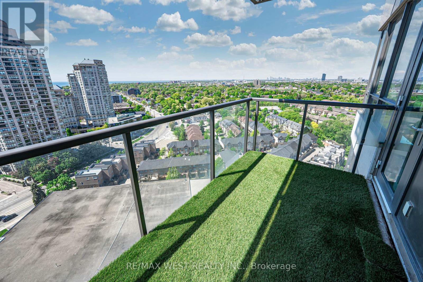2102 - 15 Legion Road, Toronto (Mimico), Ontario  M8V 0A9 - Photo 37 - W12176022