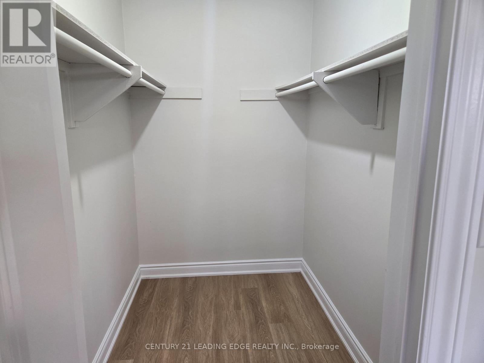 Main - 8 Bloomingdale Drive, Brampton (Fletcher's Creek South), Ontario  L6W 3Z6 - Photo 18 - W12176965
