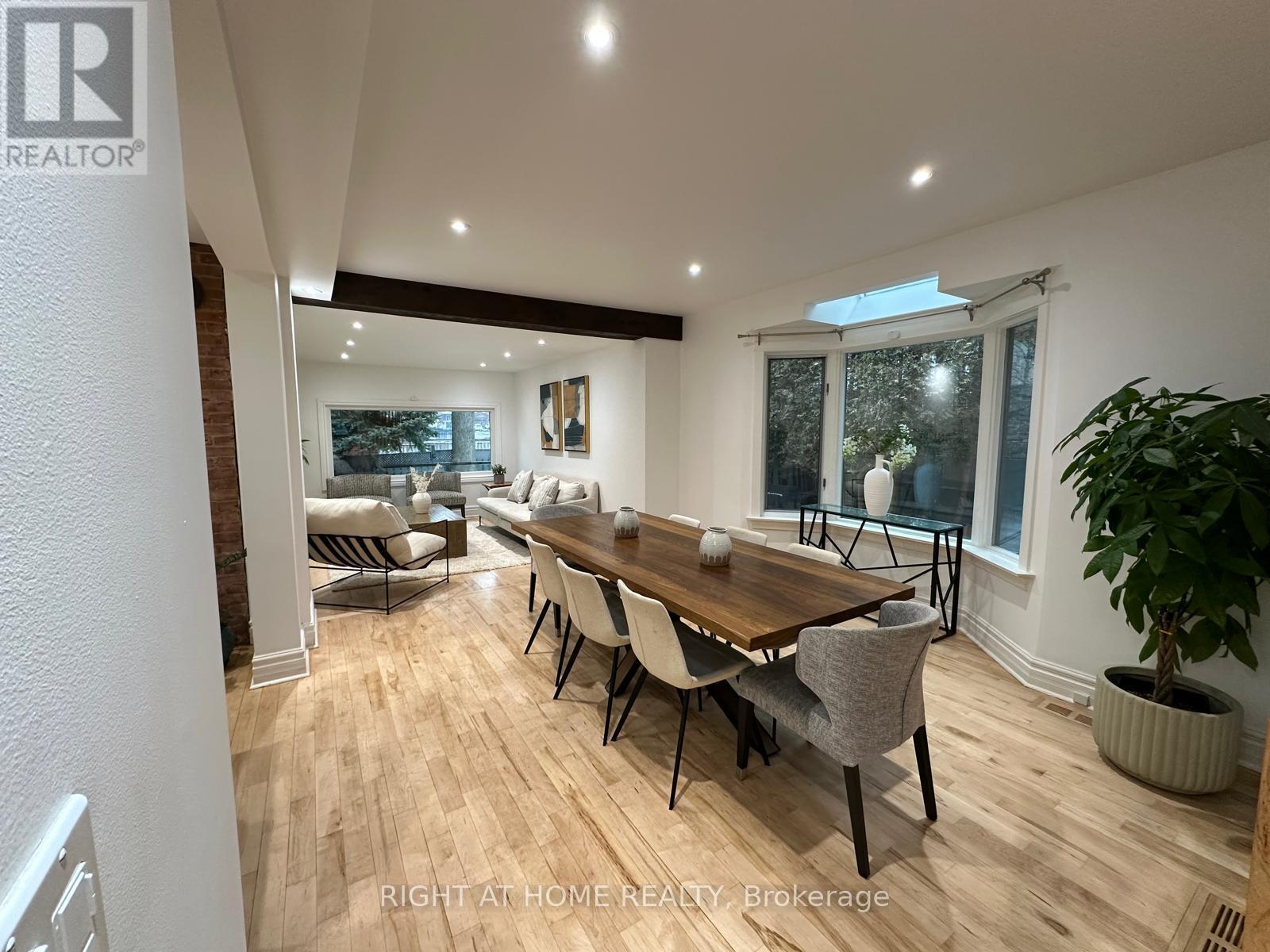 56 Thirty Third Street, Toronto, Ontario  M8W 3H3 - Photo 11 - W12176967